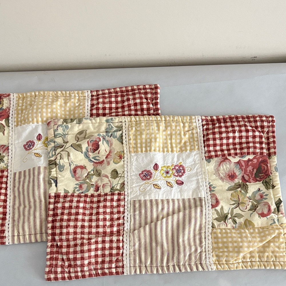 Vintage Cottagecore Floral Patchwork Placemats gingham plaid floral embroidered